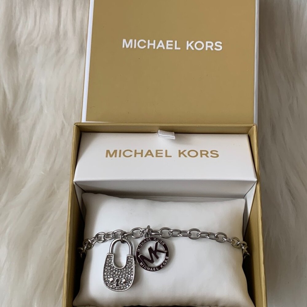 MICHAEL KORS Pave Padlock Charm Bracelet in Silver